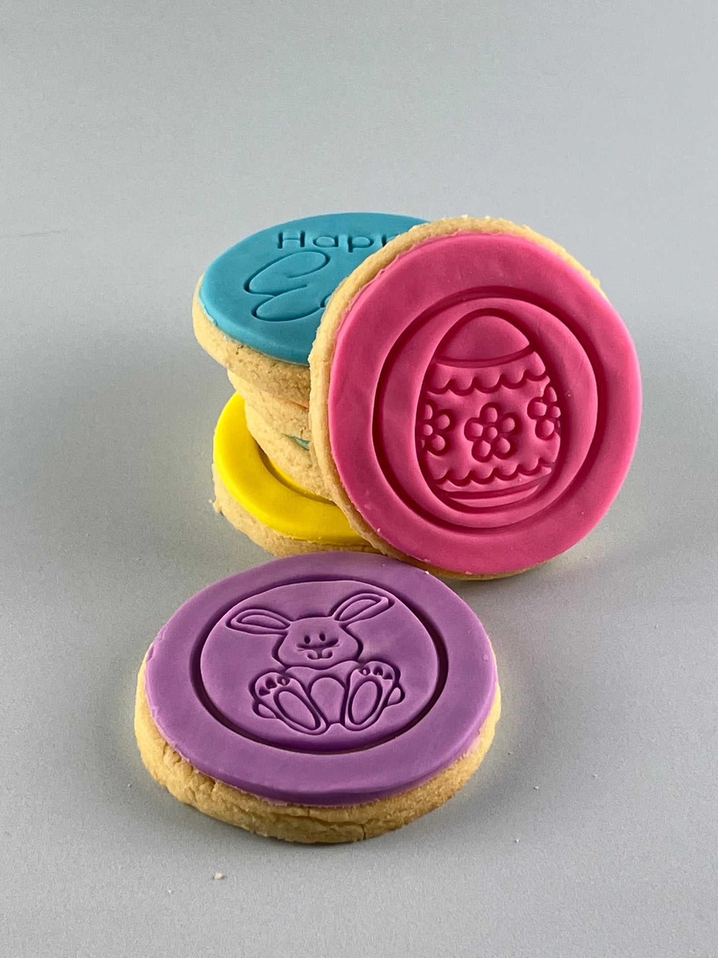 Pastel Happy Easter Round Cookies