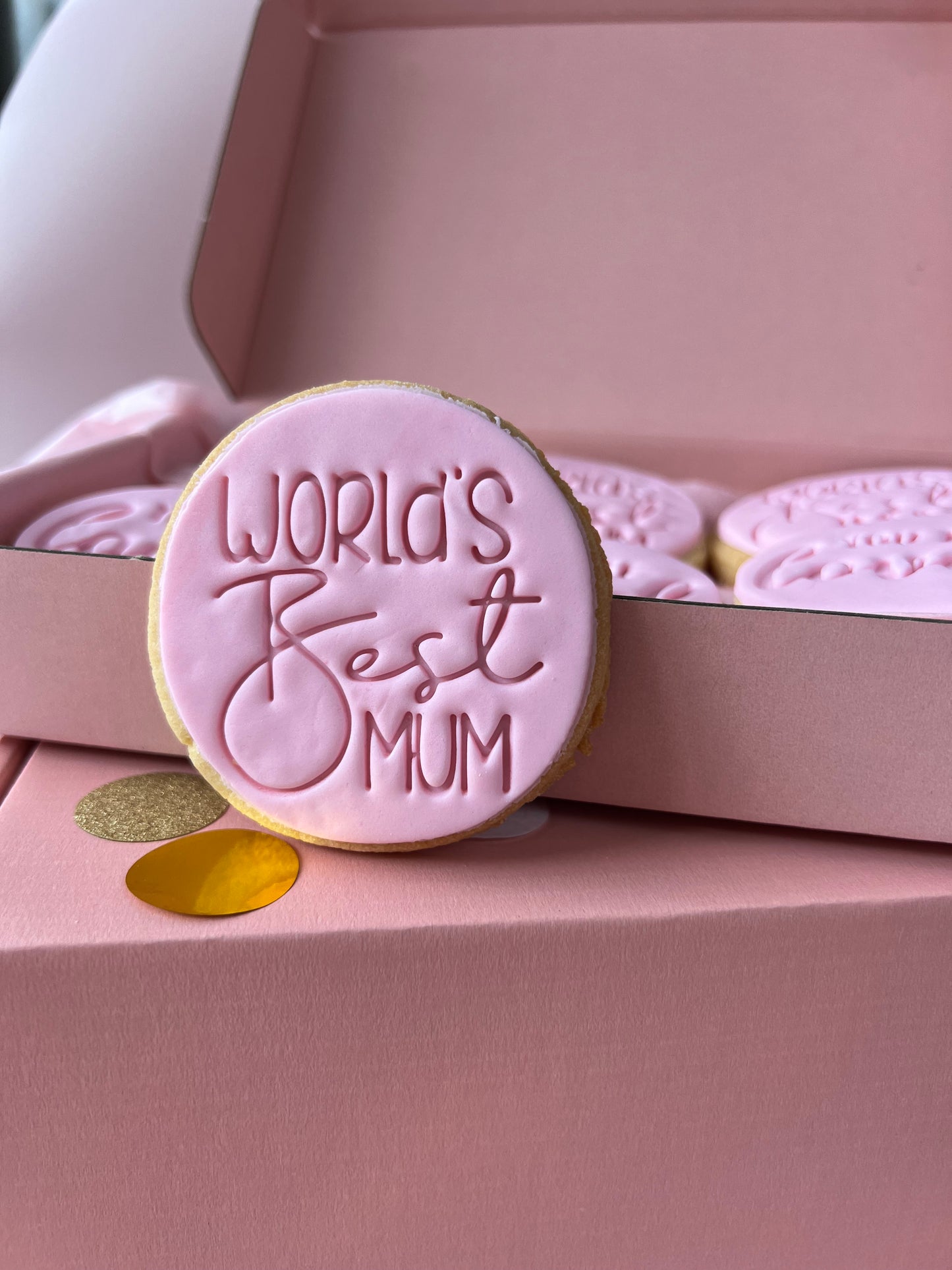 World's Best Mum Round Sugar Cookie Gift Box