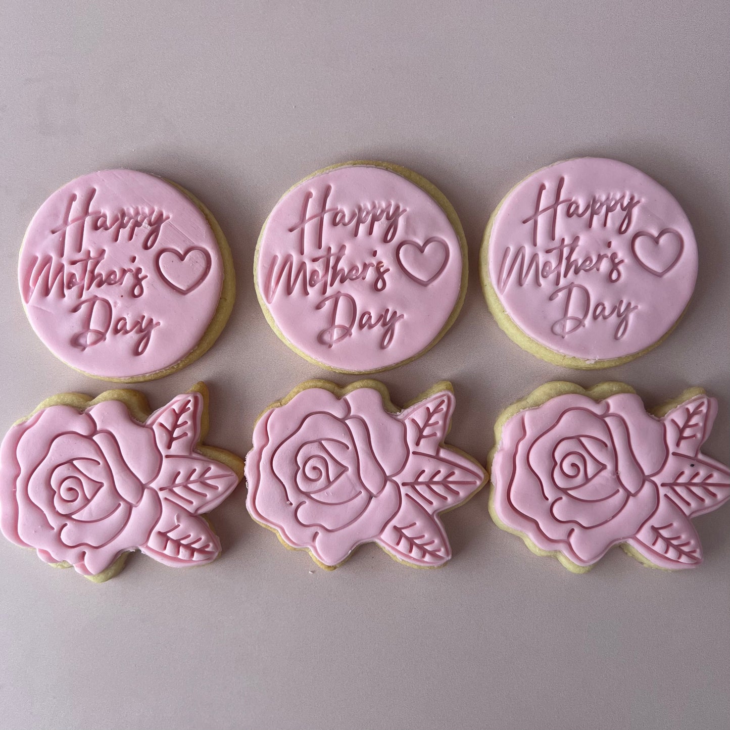 Happy Mother's Day Round & Rose Cookies Gift Box