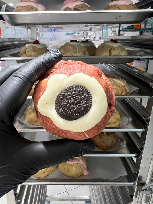 Red Velvet Oreo